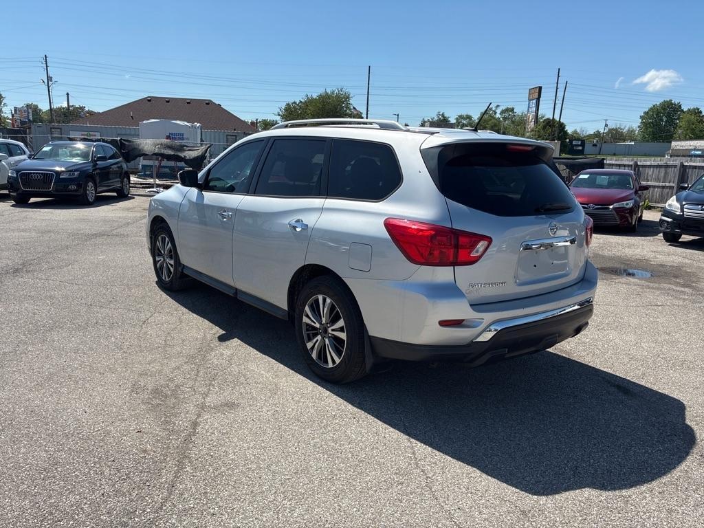 Nissan Pathfinder S 2WD 2018