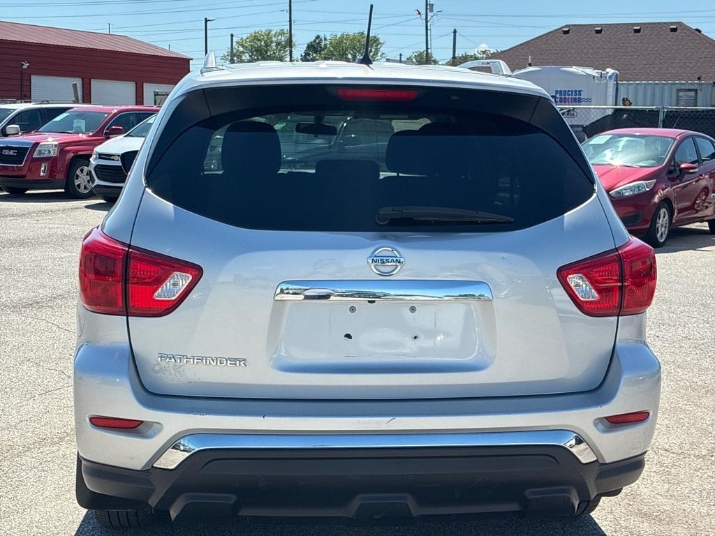 Nissan Pathfinder S 2WD 2018