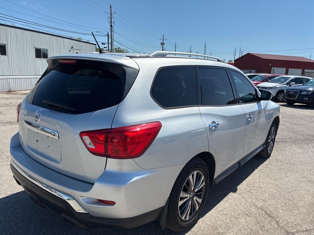 Nissan Pathfinder S 2WD 2018