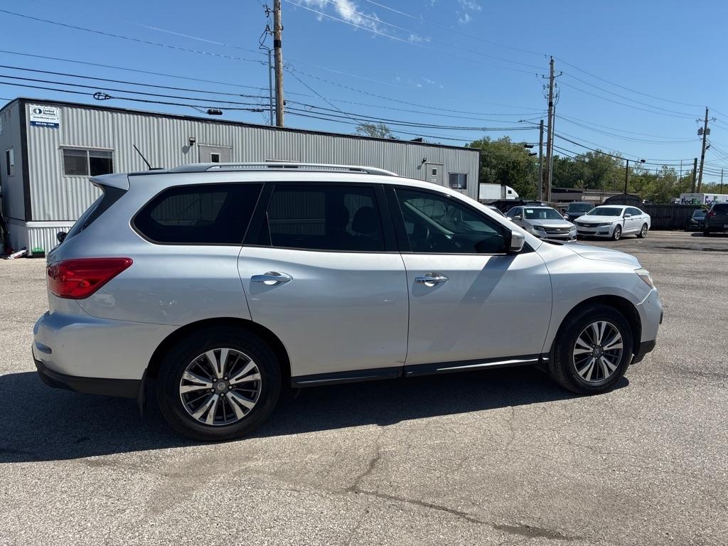 Nissan Pathfinder S 2WD 2018