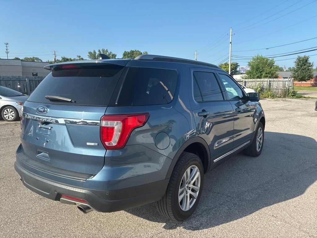 Ford Explorer XLT 4WD 2018