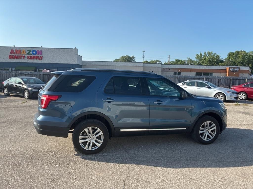 Ford Explorer XLT 4WD 2018