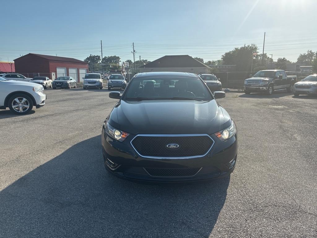 Ford Taurus 4dr Sdn SHO AWD 2013