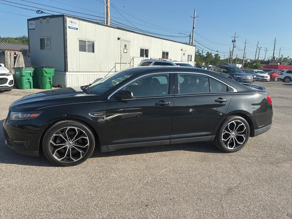 Ford Taurus 4dr Sdn SHO AWD 2013