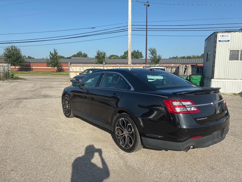 Ford Taurus 4dr Sdn SHO AWD 2013