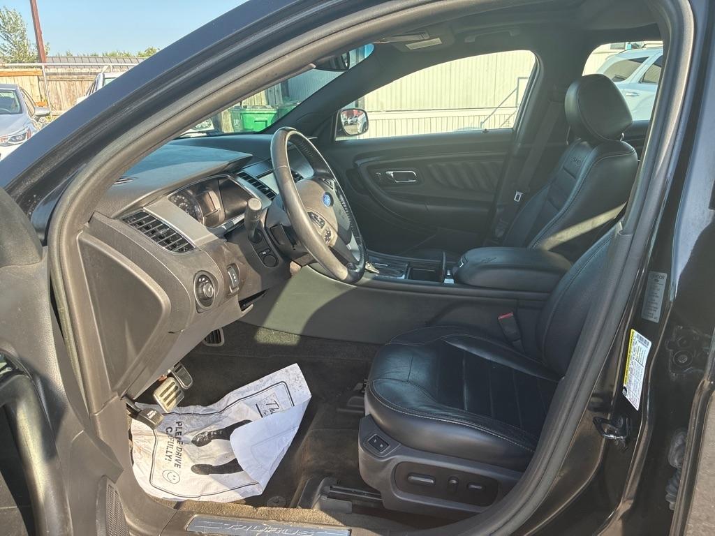 Ford Taurus 4dr Sdn SHO AWD 2013