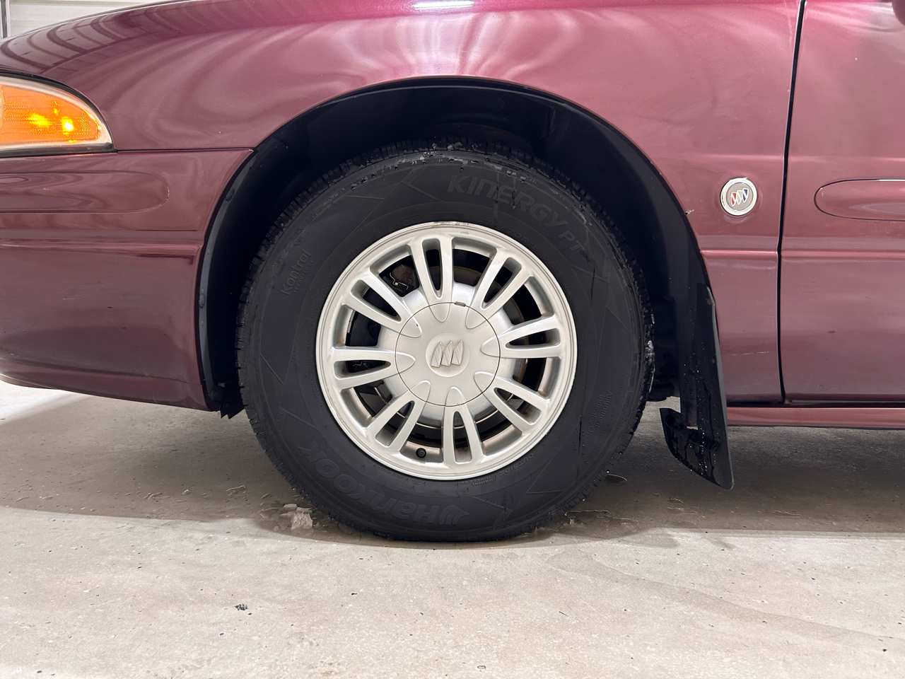 Buick LeSabre 4dr Sdn Custom 2004