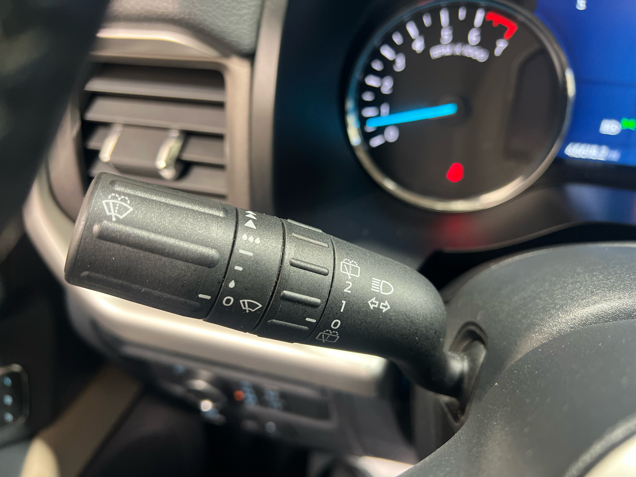 Ford Expedition XLT 4x4 2022