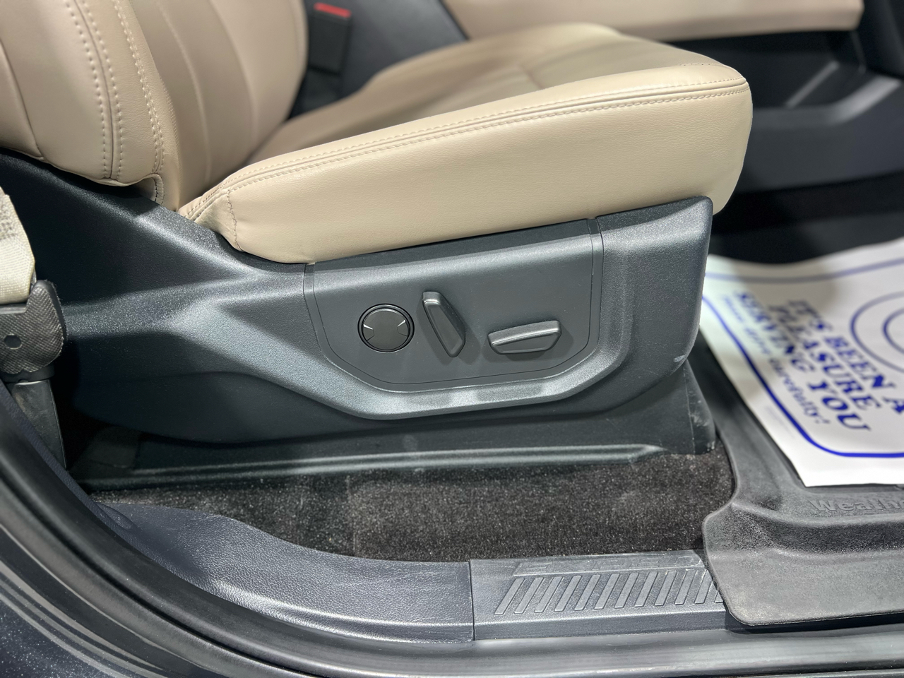 Ford Expedition XLT 4x4 2022