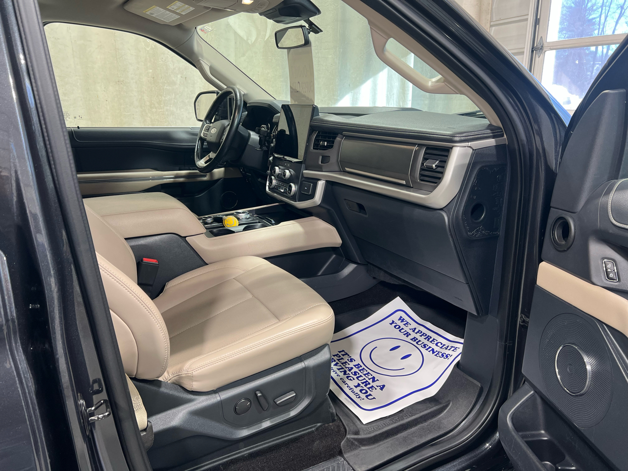 Ford Expedition XLT 4x4 2022