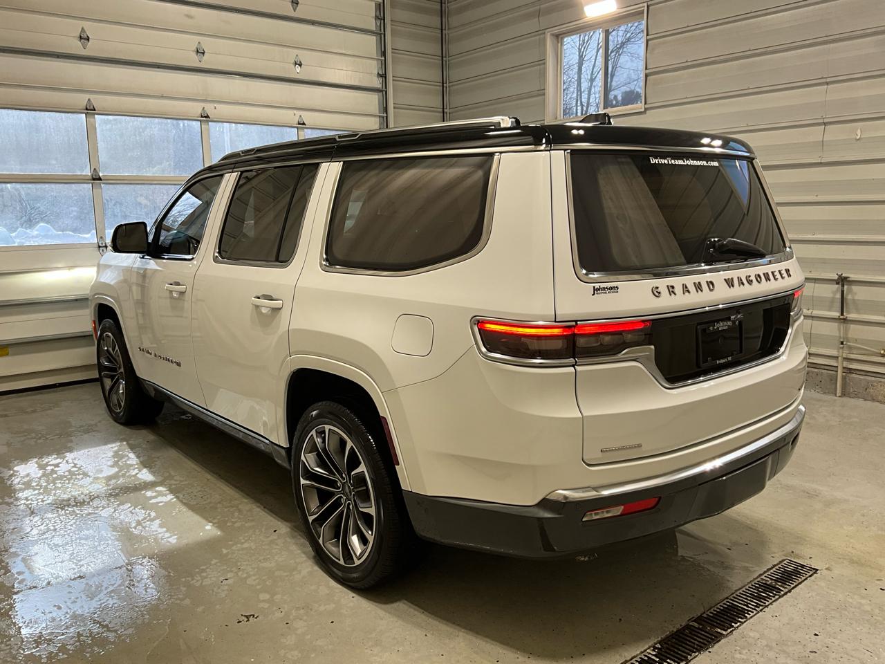 Jeep Grand Wagoneer Series III 4x4 2022