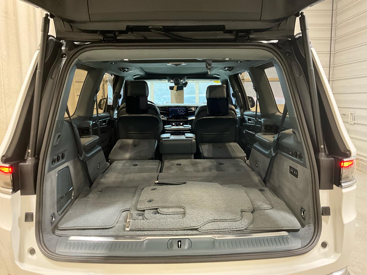 Jeep Grand Wagoneer Series III 4x4 2022