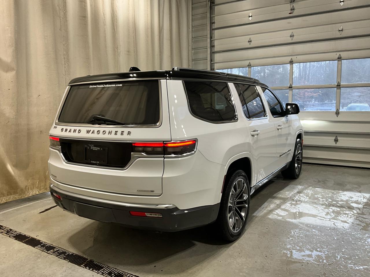 Jeep Grand Wagoneer Series III 4x4 2022