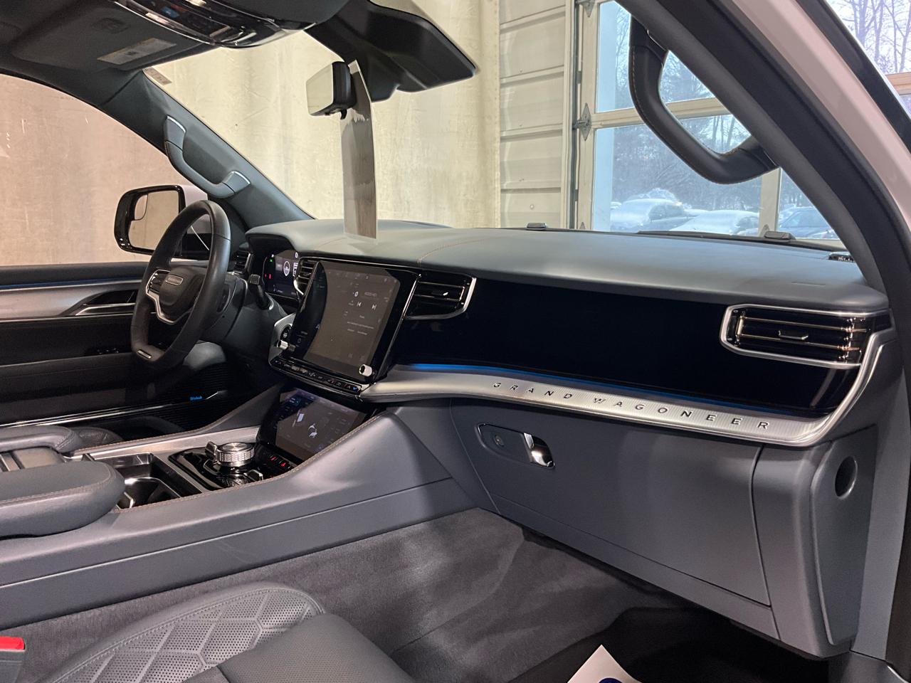 Jeep Grand Wagoneer Series III 4x4 2022