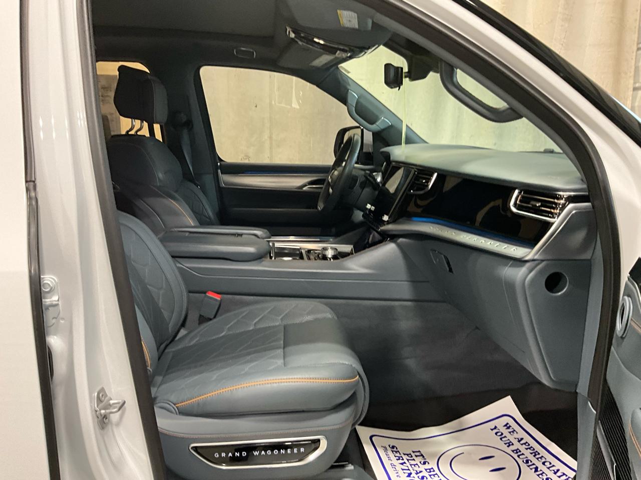Jeep Grand Wagoneer Series III 4x4 2022