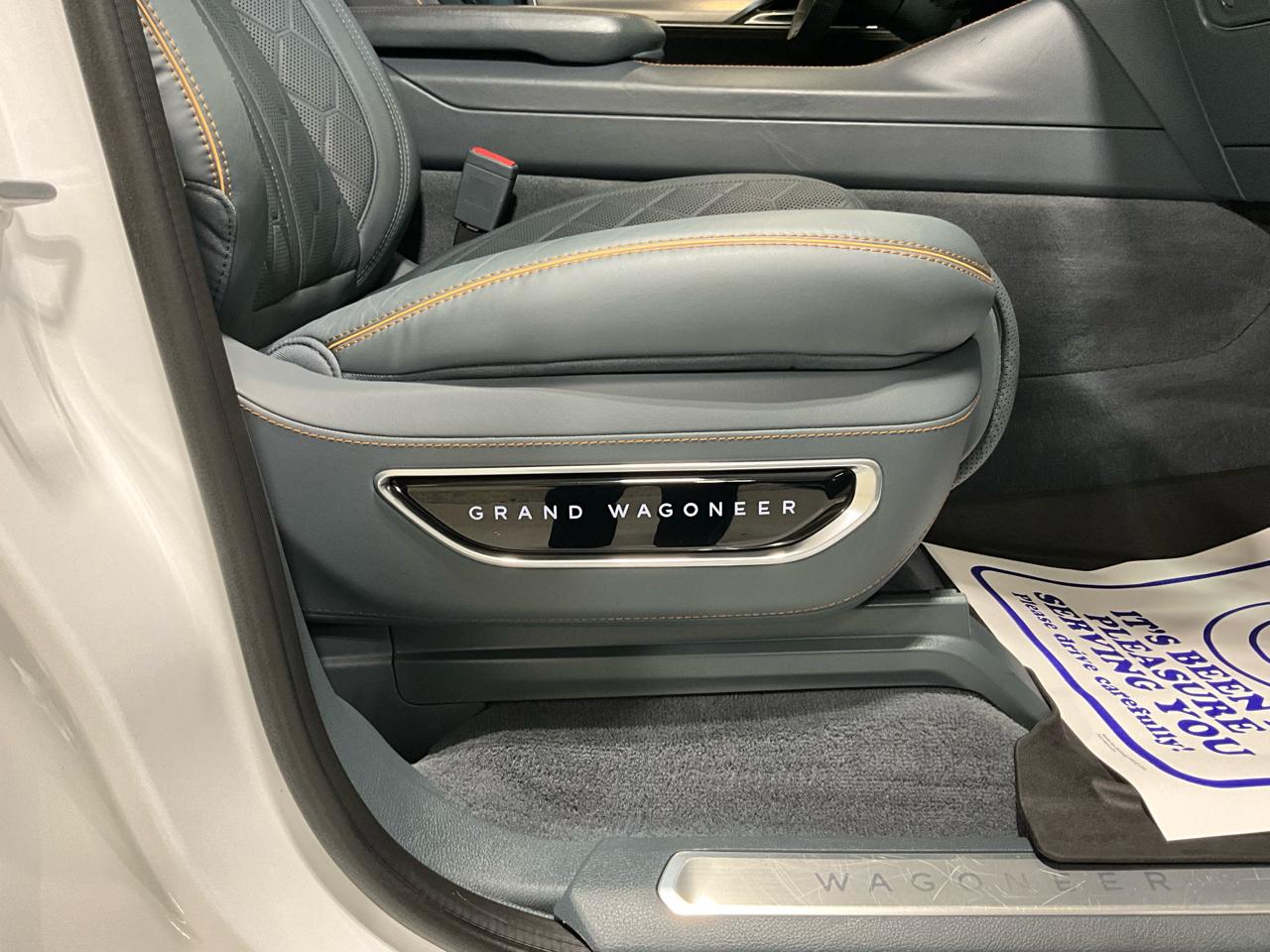 Jeep Grand Wagoneer Series III 4x4 2022