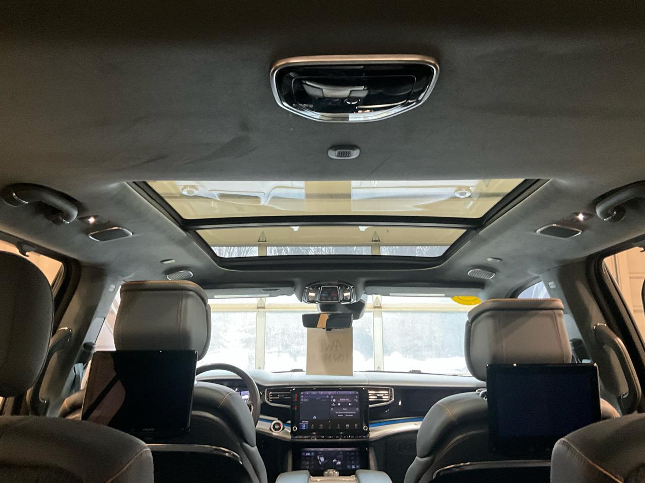 Jeep Grand Wagoneer Series III 4x4 2022