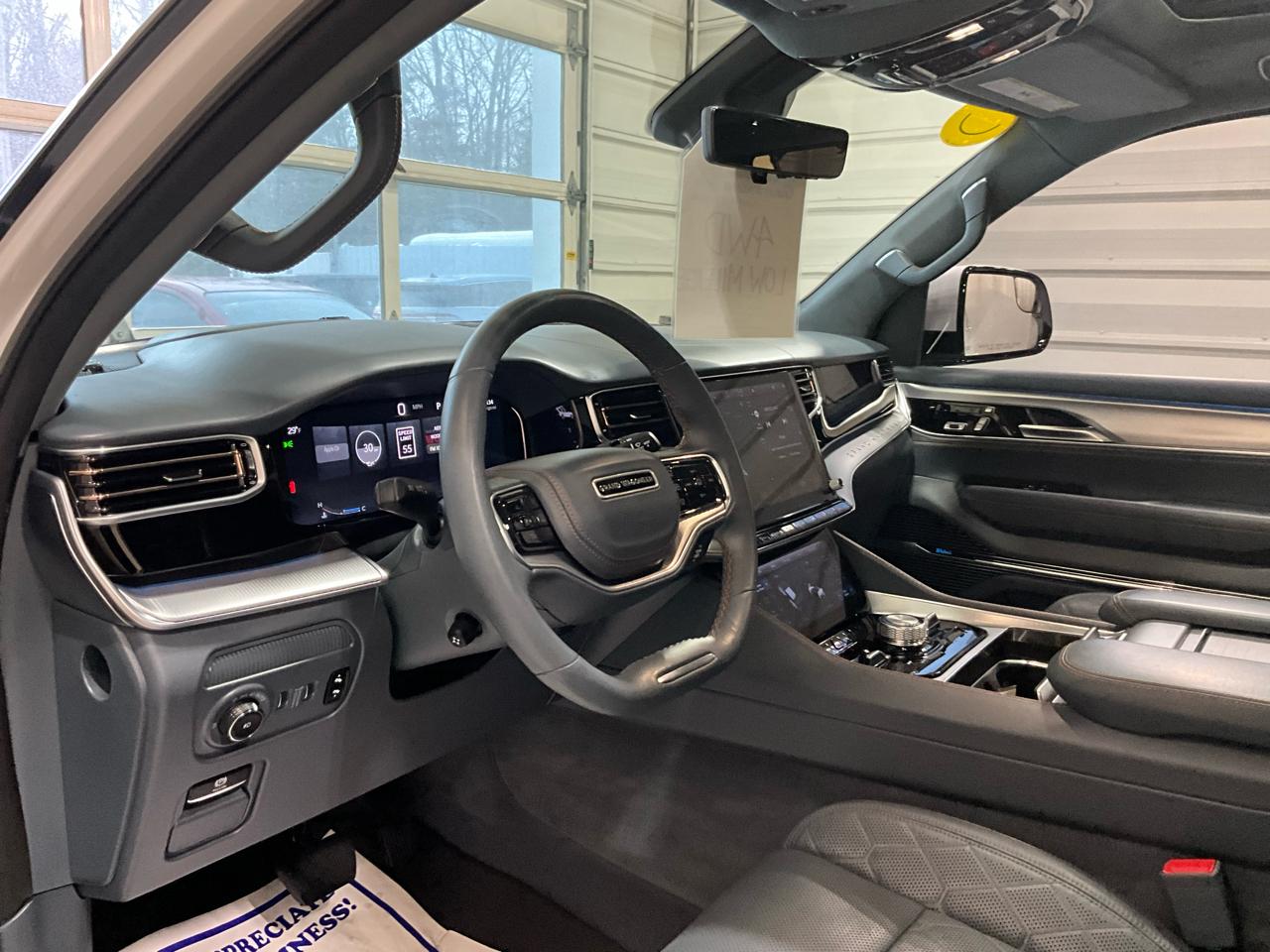 Jeep Grand Wagoneer Series III 4x4 2022