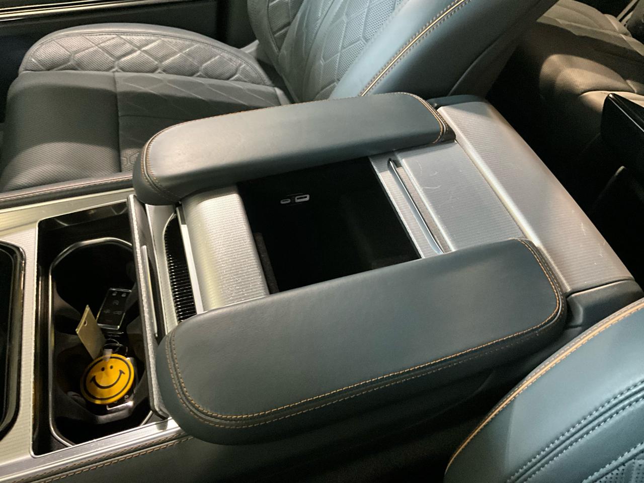 Jeep Grand Wagoneer Series III 4x4 2022