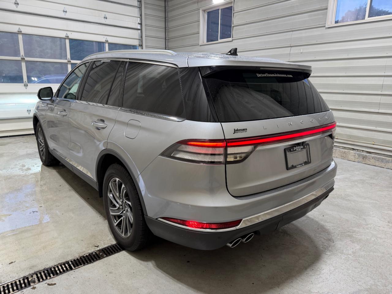 Lincoln Aviator Standard AWD 2021