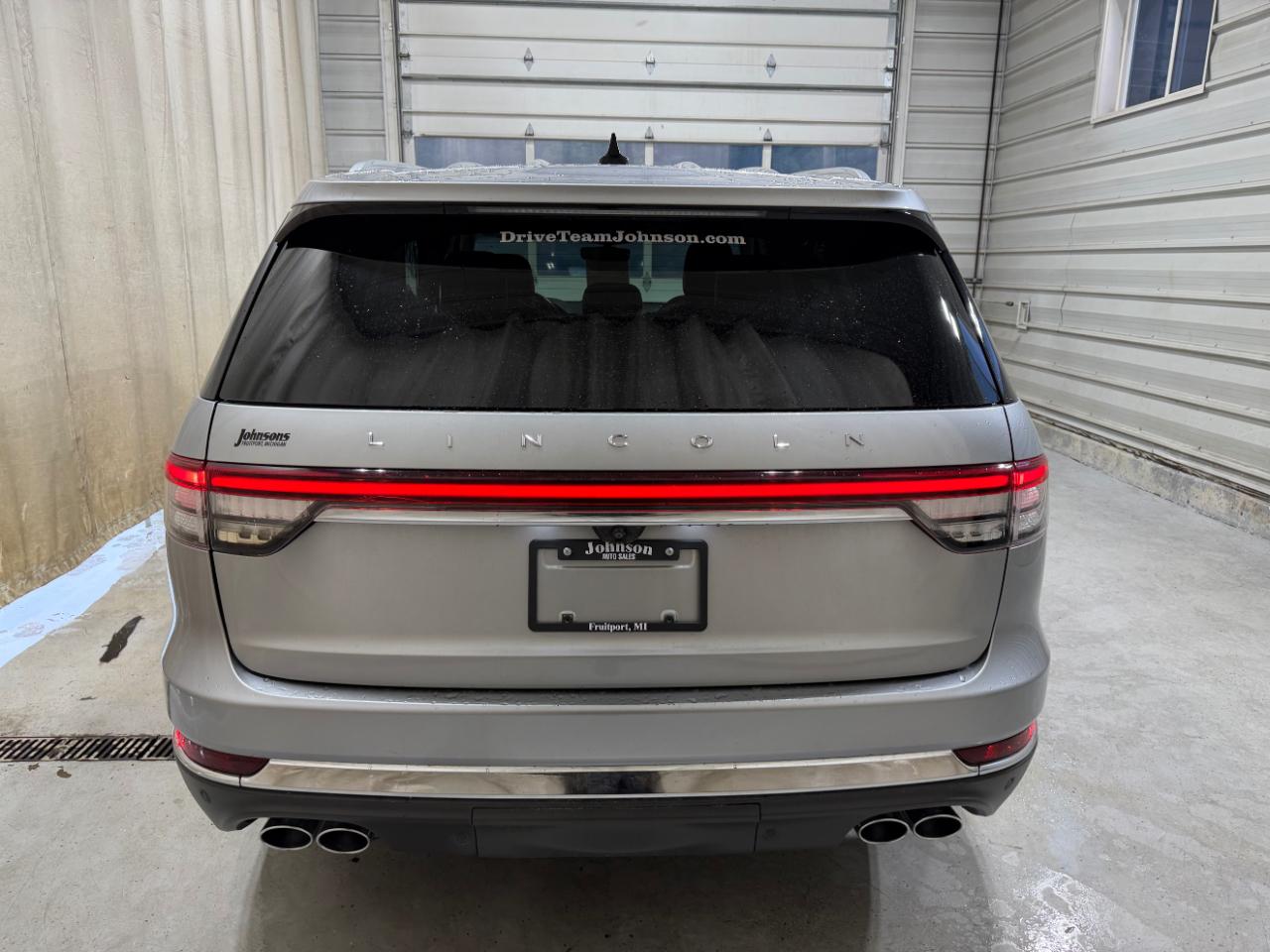 Lincoln Aviator Standard AWD 2021