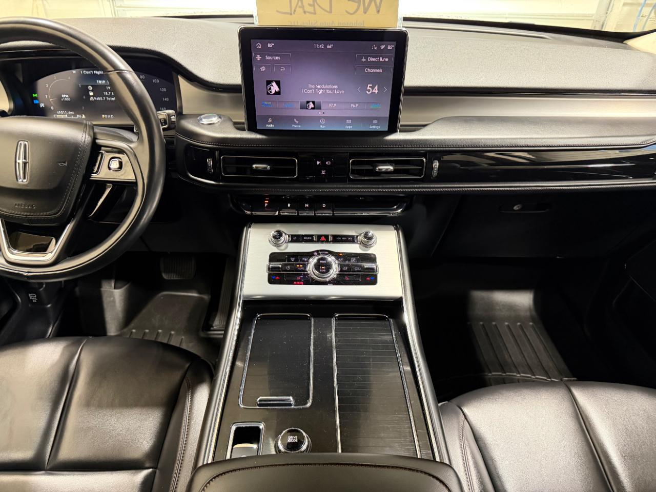 Lincoln Aviator Standard AWD 2021