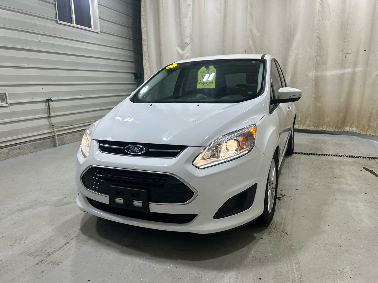 Ford C-Max Hybrid SE FWD 2017