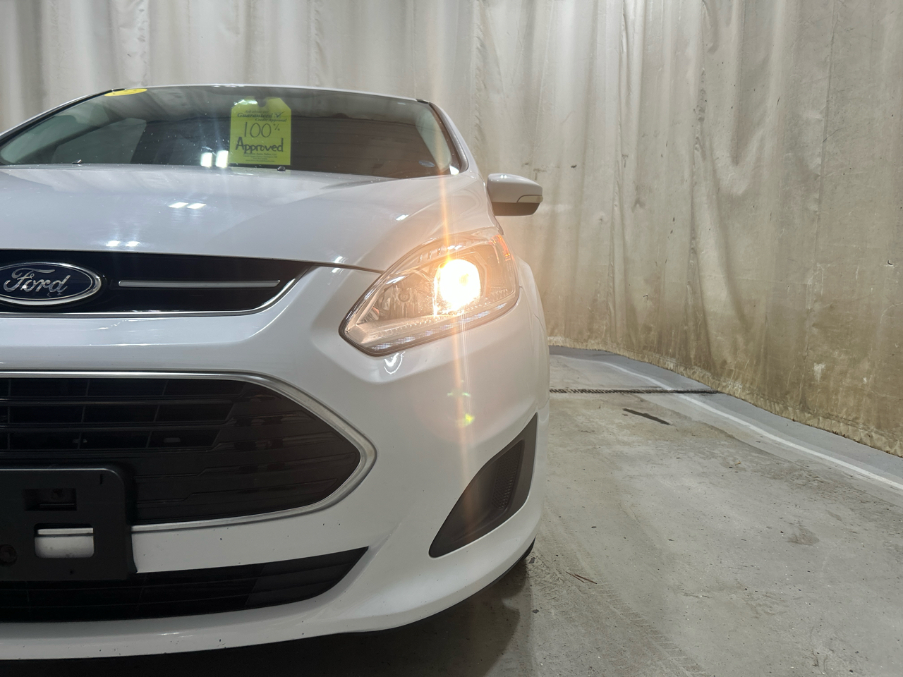 Ford C-Max Hybrid SE FWD 2017