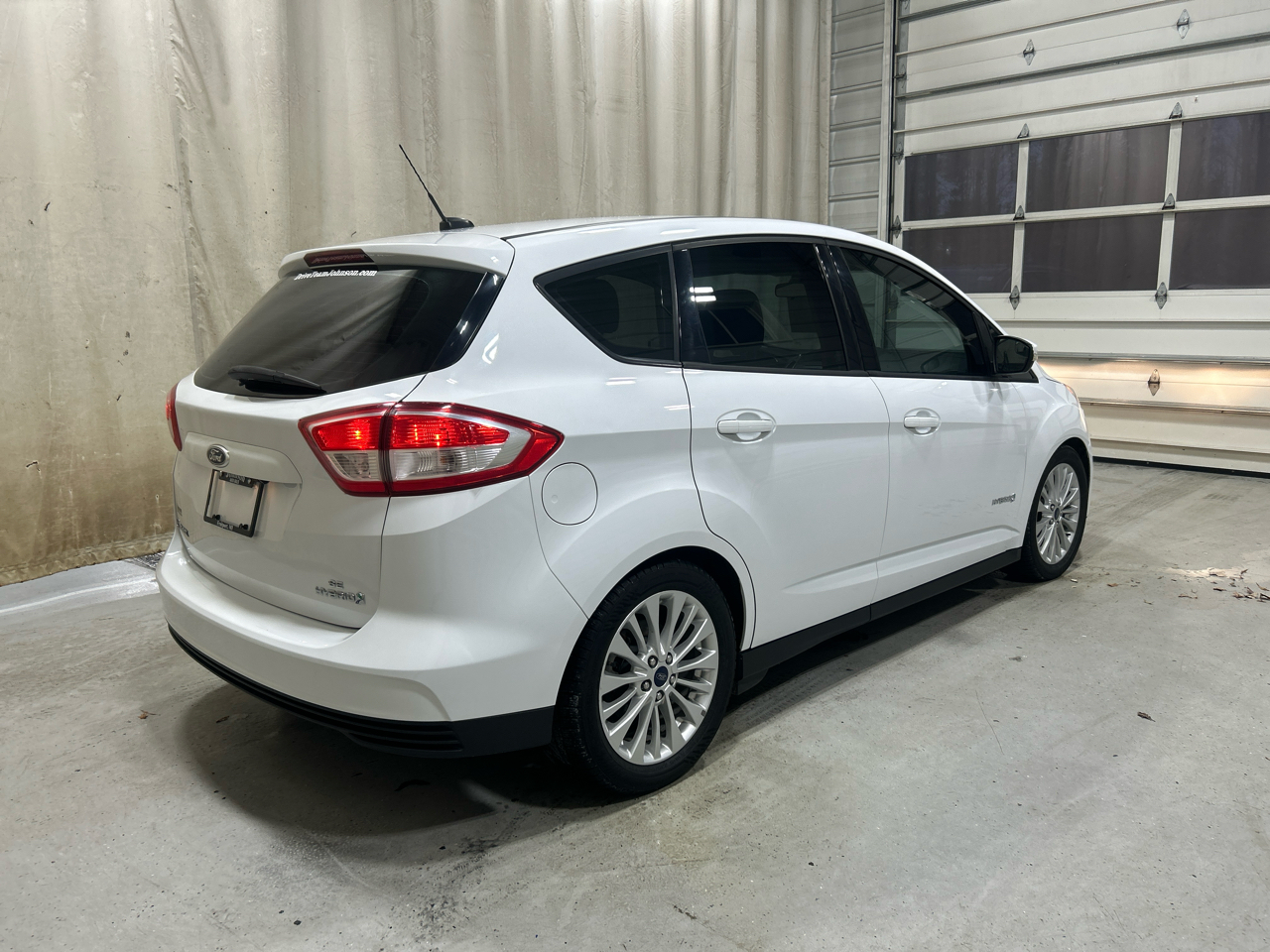 Ford C-Max Hybrid SE FWD 2017