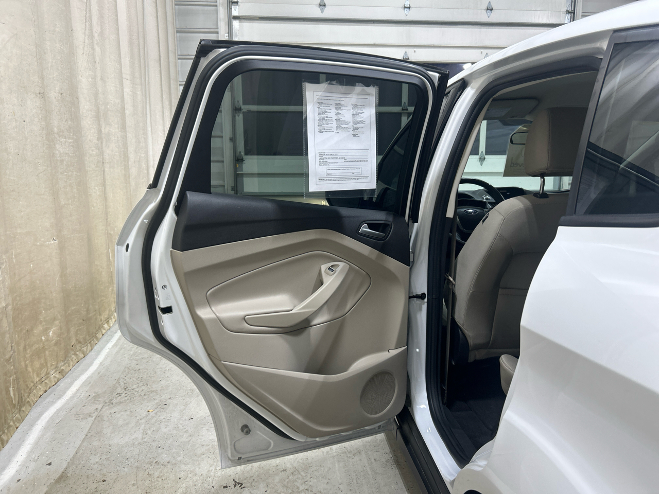 Ford C-Max Hybrid SE FWD 2017