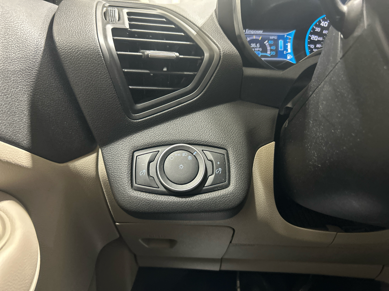 Ford C-Max Hybrid SE FWD 2017