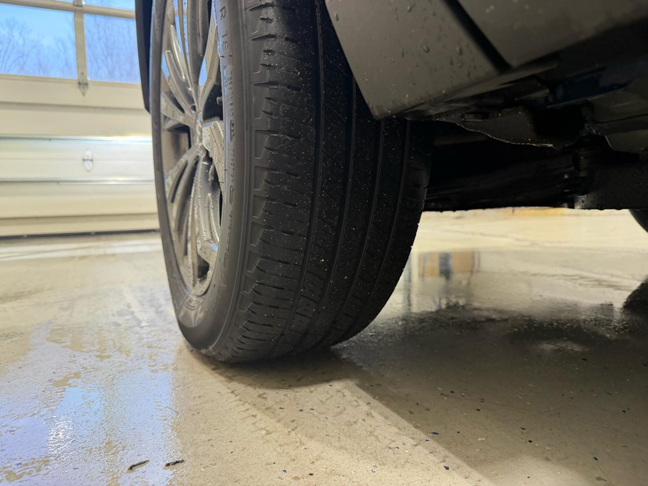 Toyota RAV4 Hybrid Limited AWD (Natl) 2022