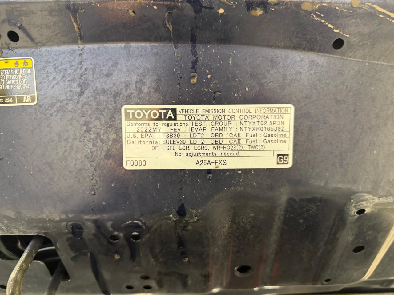 Toyota RAV4 Hybrid Limited AWD (Natl) 2022