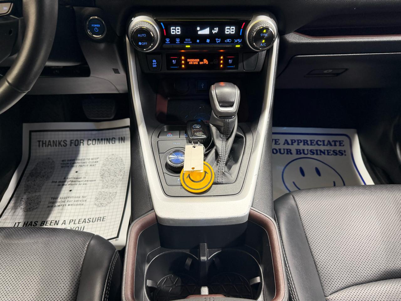 Toyota RAV4 Hybrid Limited AWD (Natl) 2022