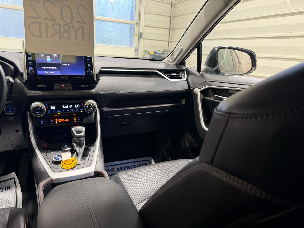 Toyota RAV4 Hybrid Limited AWD (Natl) 2022