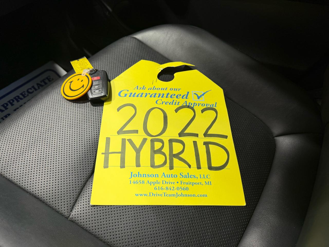 Toyota RAV4 Hybrid Limited AWD (Natl) 2022