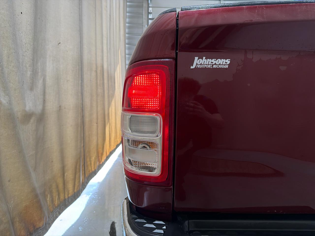 RAM 2500 Tradesman 4x4 Crew Cab 6'4" Box 2021