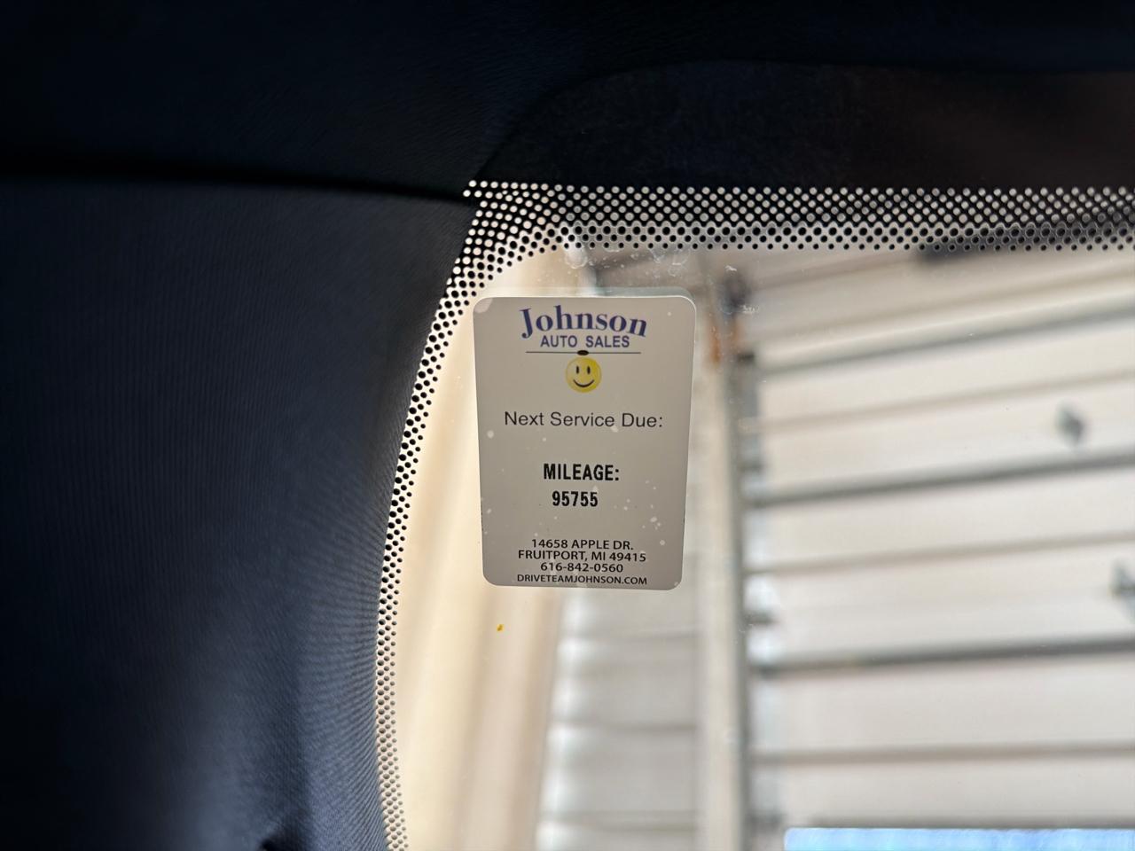 RAM 2500 Tradesman 4x4 Crew Cab 6'4" Box 2021