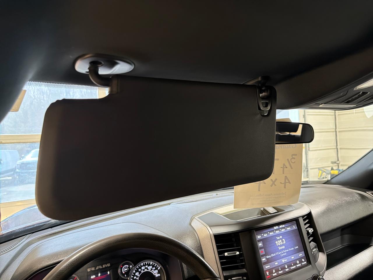 RAM 2500 Tradesman 4x4 Crew Cab 6'4" Box 2021