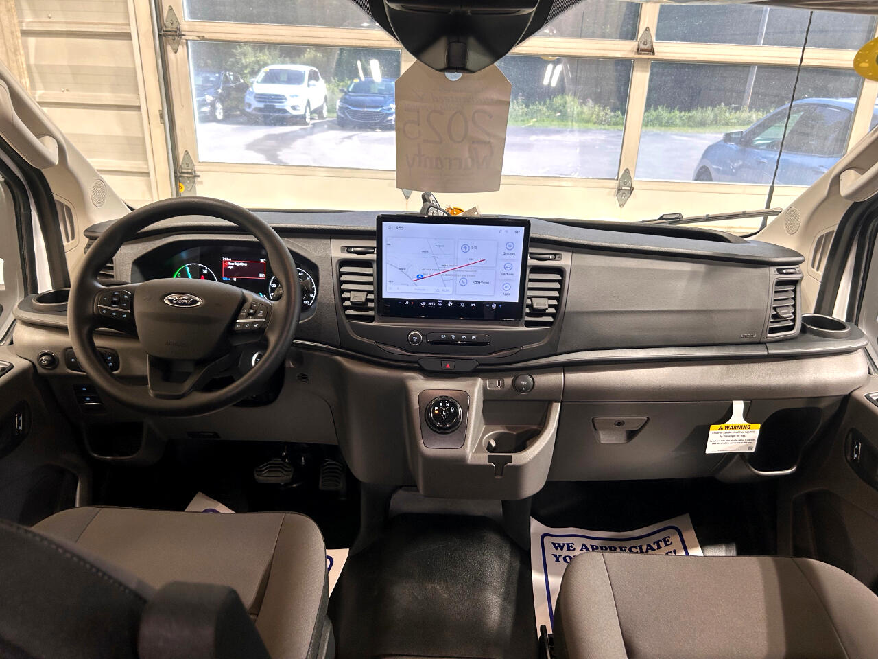 Ford E-Transit Cargo Van T-350 148" Low Rf 9500 GVWR RWD 2025 Ford E-Transit Cargo Van T-350 148" Low Rf 9500 GVWR RWD 2025