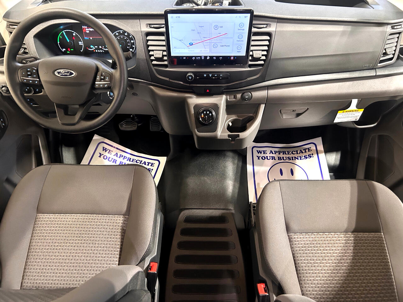 Ford E-Transit Cargo Van T-350 148" Low Rf 9500 GVWR RWD 2025 Ford E-Transit Cargo Van T-350 148" Low Rf 9500 GVWR RWD 2025