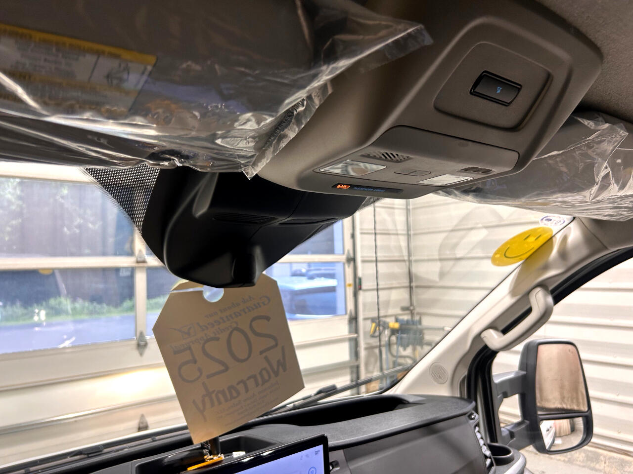 Ford E-Transit Cargo Van T-350 148" Low Rf 9500 GVWR RWD 2025 Ford E-Transit Cargo Van T-350 148" Low Rf 9500 GVWR RWD 2025