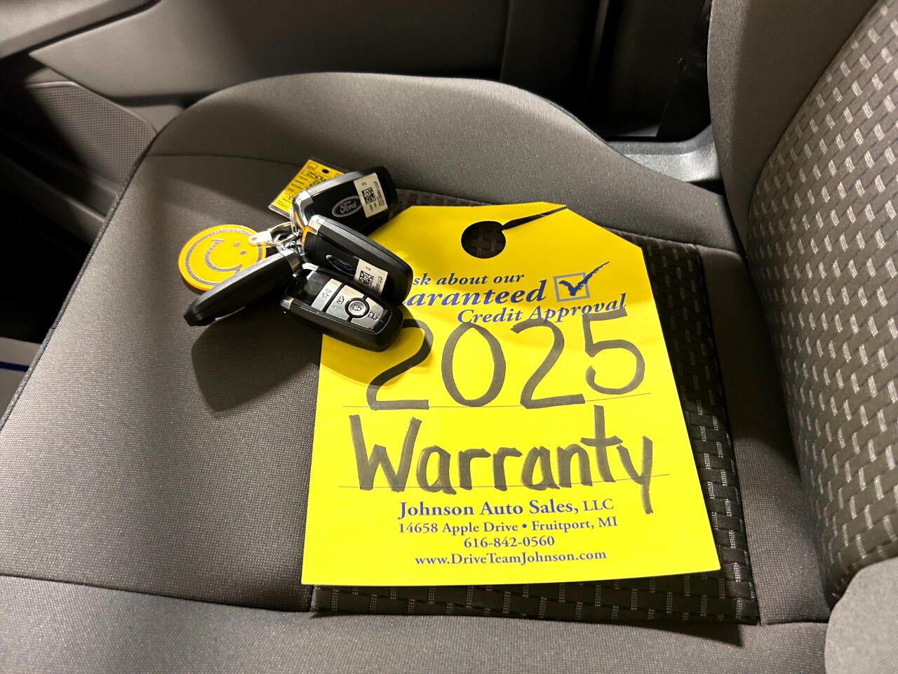 Ford E-Transit Cargo Van T-350 148" Low Rf 9500 GVWR RWD 2025 Ford E-Transit Cargo Van T-350 148" Low Rf 9500 GVWR RWD 2025