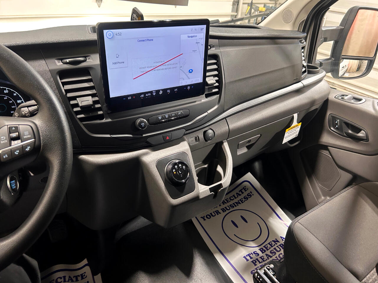 Ford E-Transit Cargo Van T-350 148" Low Rf 9500 GVWR RWD 2025 Ford E-Transit Cargo Van T-350 148" Low Rf 9500 GVWR RWD 2025