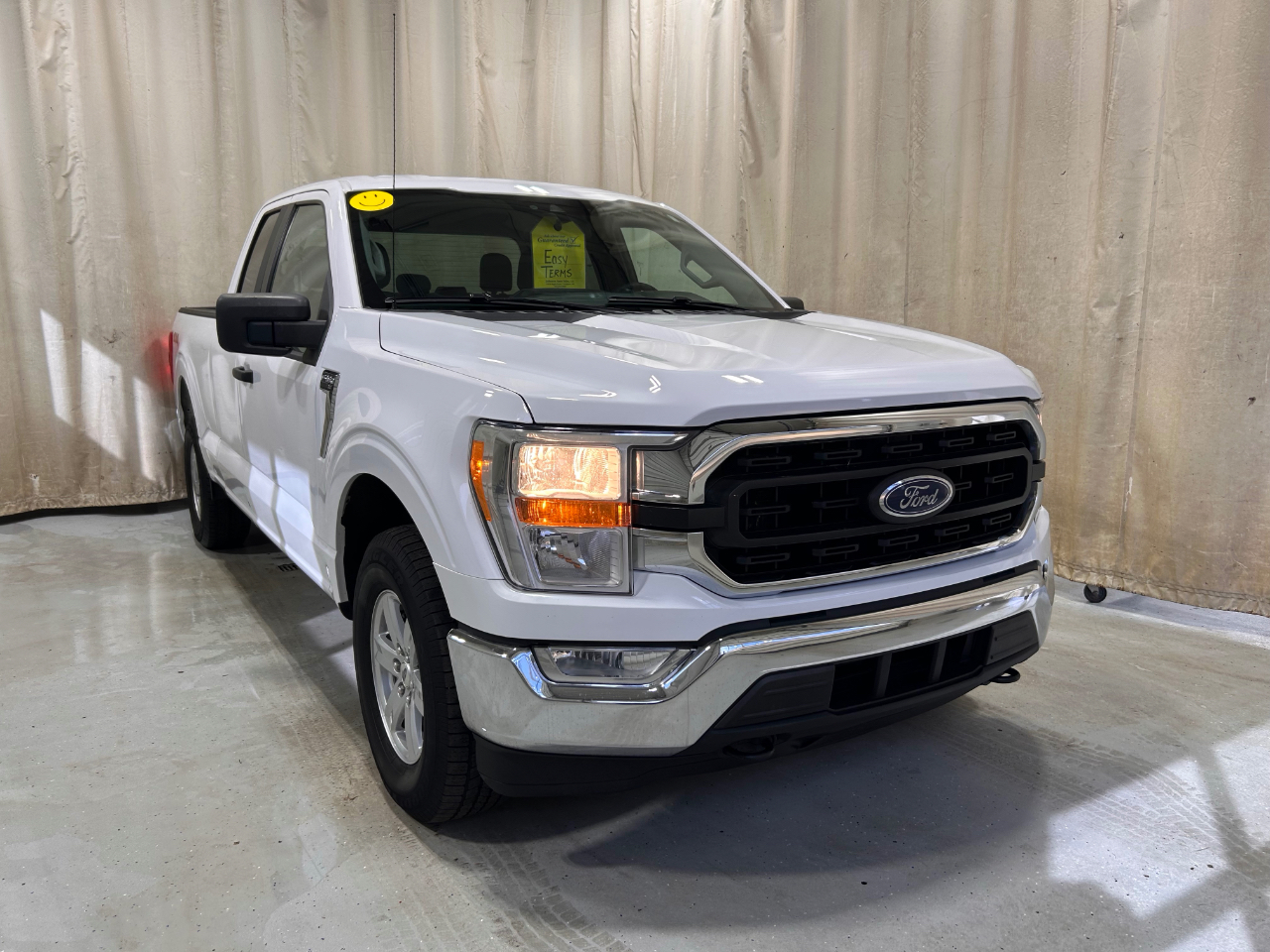 Ford F-150 XLT SuperCab 6.5-ft. Bed 4WD 2021 Ford F-150 XLT SuperCab 6.5-ft. Bed 4WD 2021