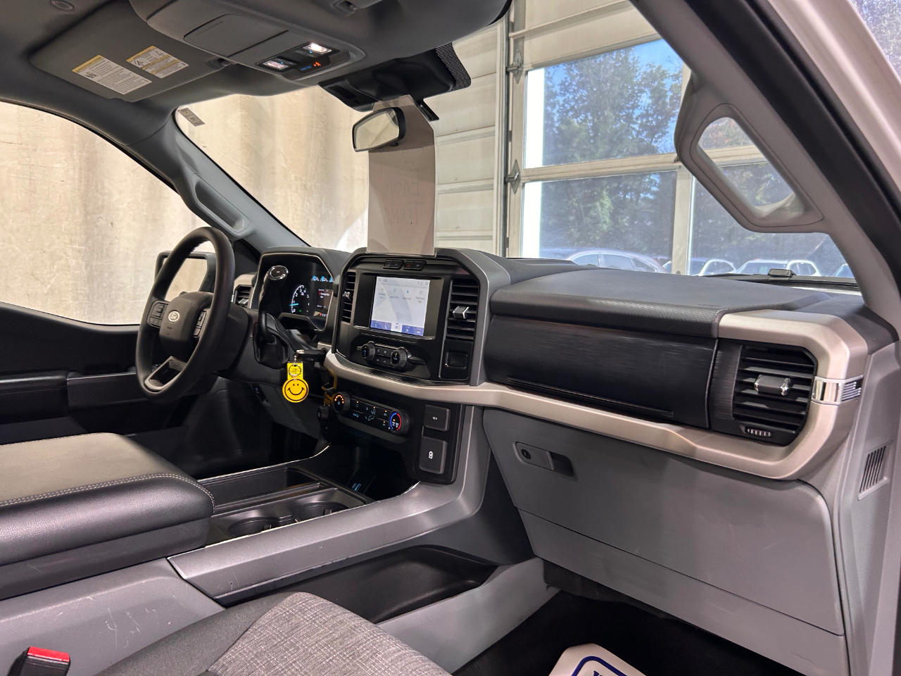 Ford F-150 XLT SuperCab 6.5-ft. Bed 4WD 2021 Ford F-150 XLT SuperCab 6.5-ft. Bed 4WD 2021