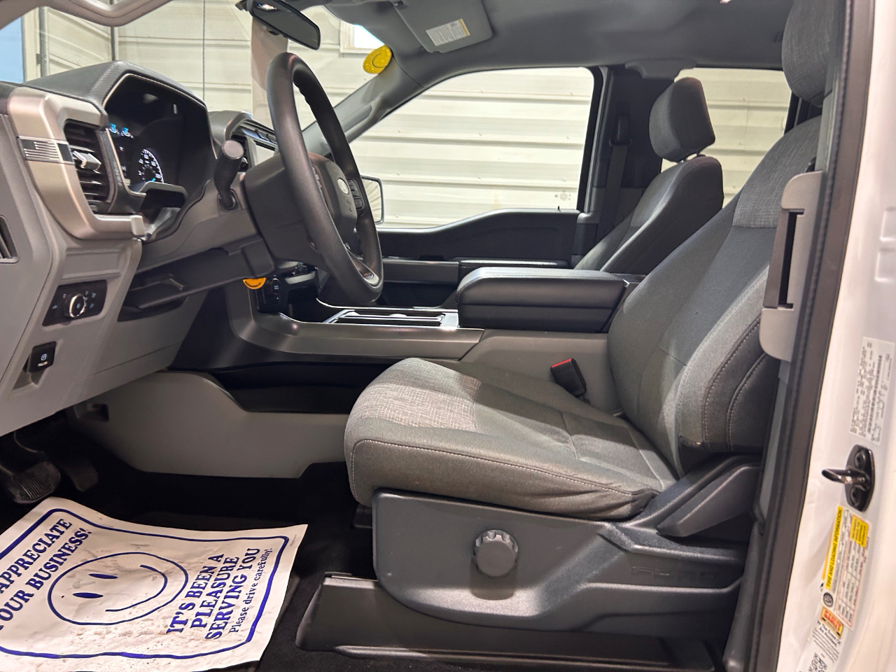 Ford F-150 XLT SuperCab 6.5-ft. Bed 4WD 2021 Ford F-150 XLT SuperCab 6.5-ft. Bed 4WD 2021