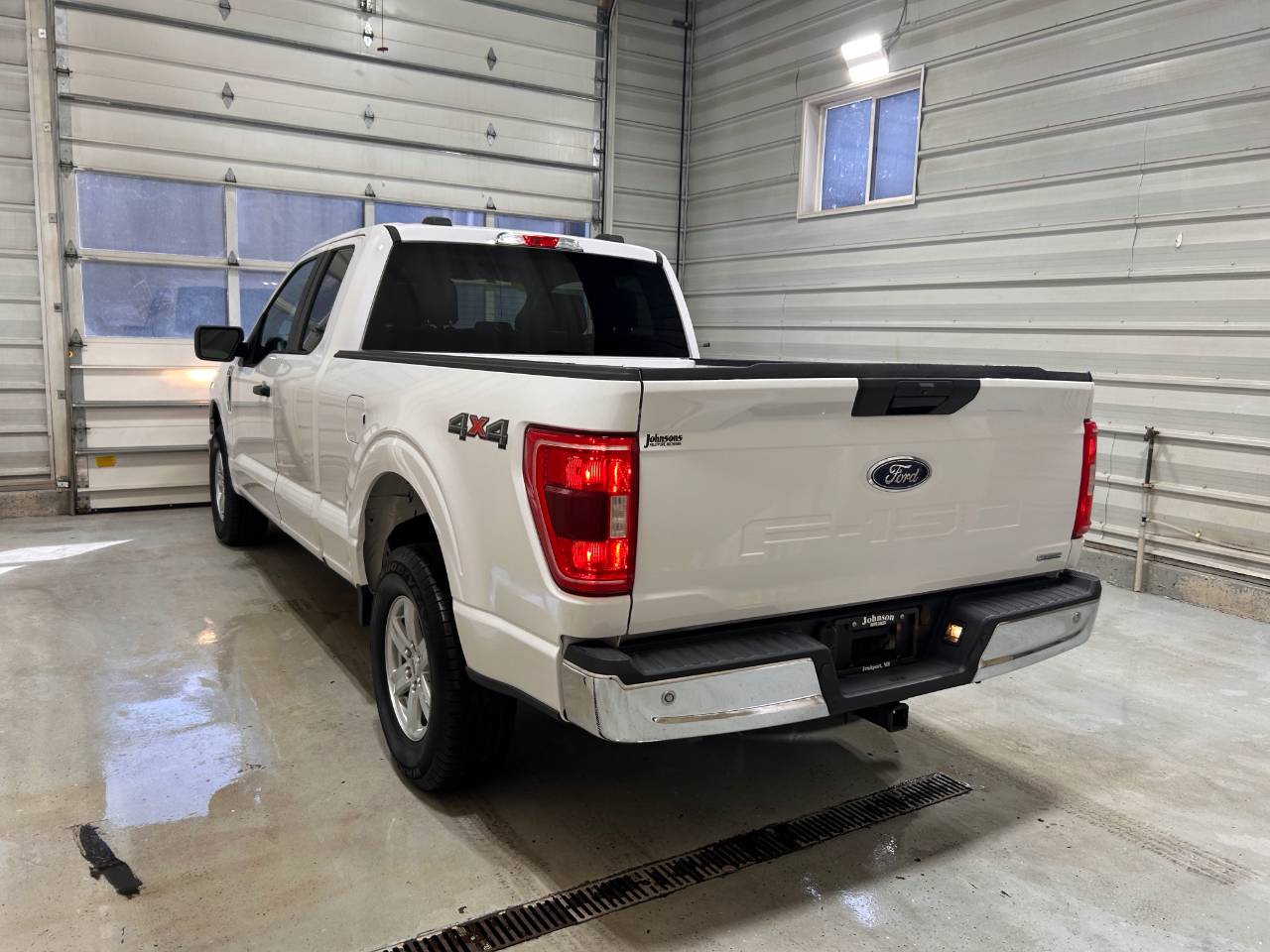Ford F-150 XLT SuperCab 6.5-ft. Bed 4WD 2021 Ford F-150 XLT SuperCab 6.5-ft. Bed 4WD 2021