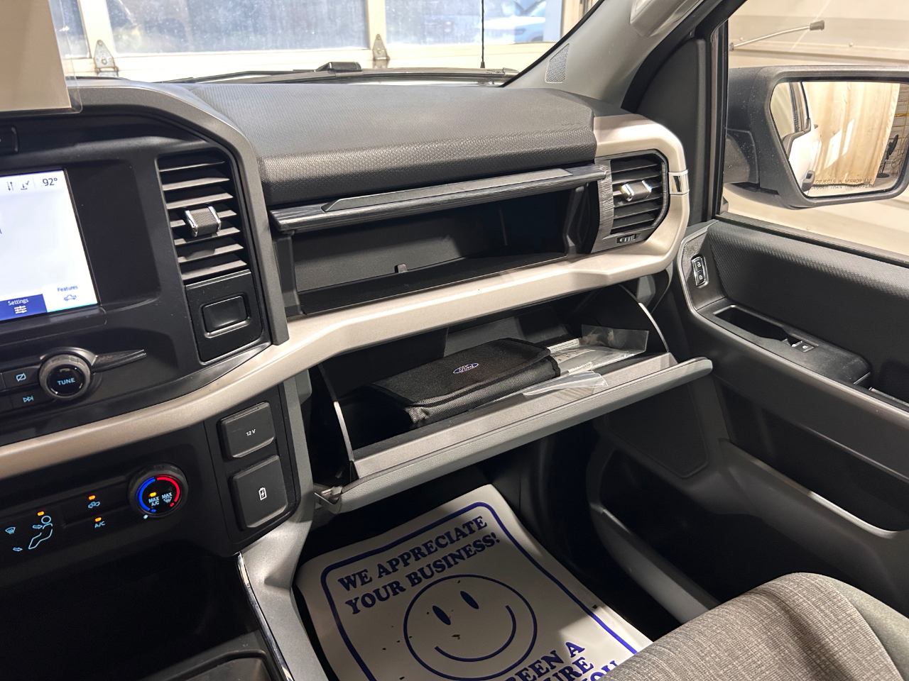 Ford F-150 XLT SuperCab 6.5-ft. Bed 4WD 2021 Ford F-150 XLT SuperCab 6.5-ft. Bed 4WD 2021