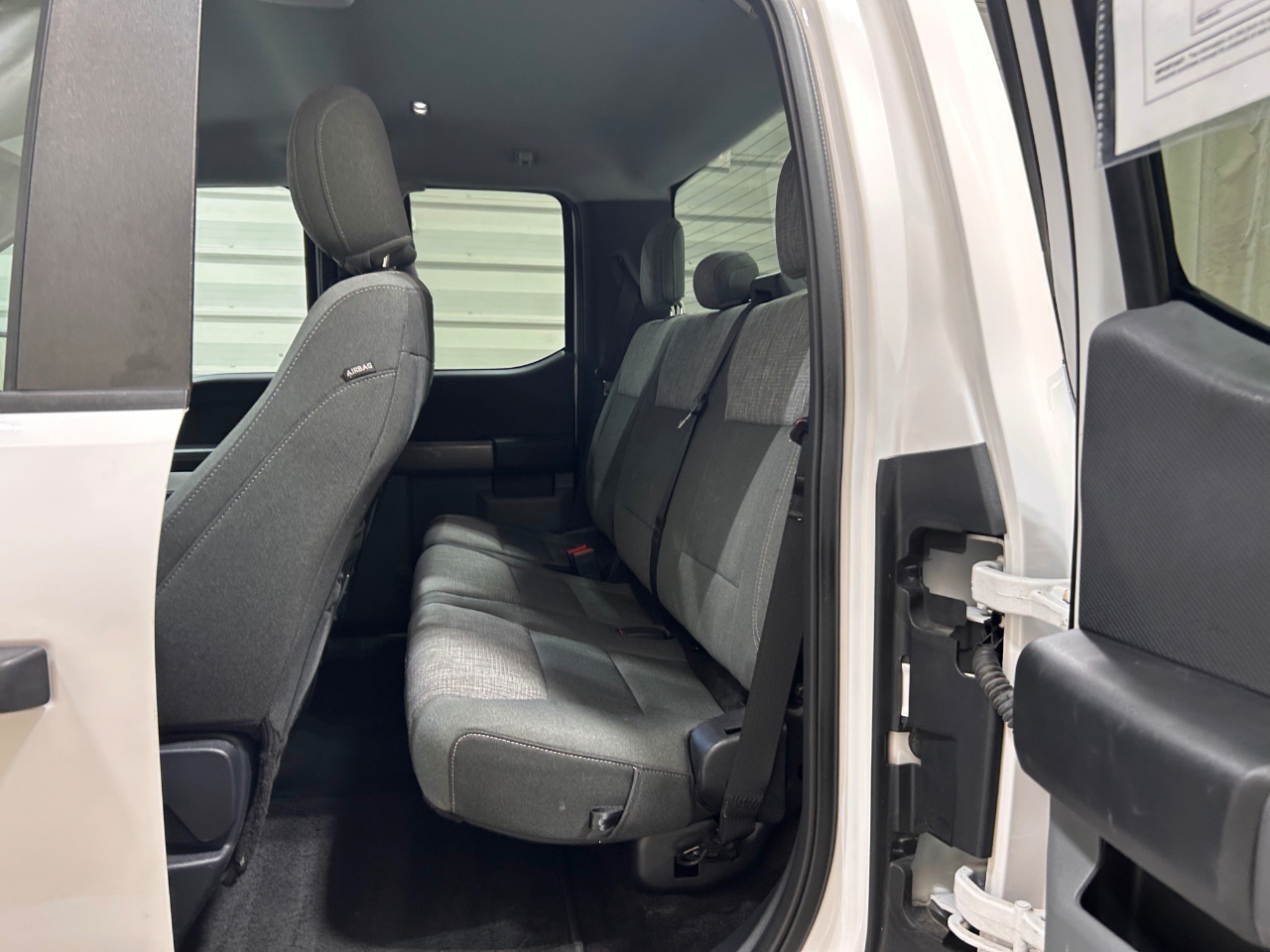 Ford F-150 XLT SuperCab 6.5-ft. Bed 4WD 2021 Ford F-150 XLT SuperCab 6.5-ft. Bed 4WD 2021